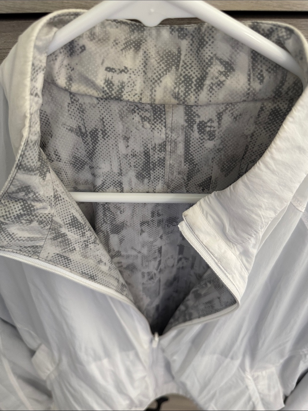 Lululemon jacket - Picture 4 of 5
